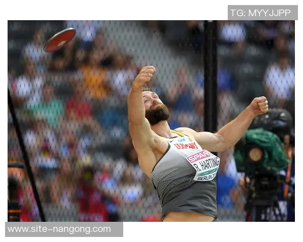 米内罗重返赛场喜获亚冠首胜伤愈复出心情激动满怀期待 米内罗重返赛场喜获亚冠首胜伤愈复出心情激动满怀期待