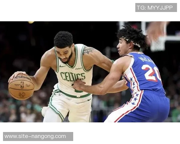 绿军与76人本季三战分差仅4分决胜时刻两场仅差1分 绿军与76人本季三战分差仅4分决胜时刻两场仅差1分