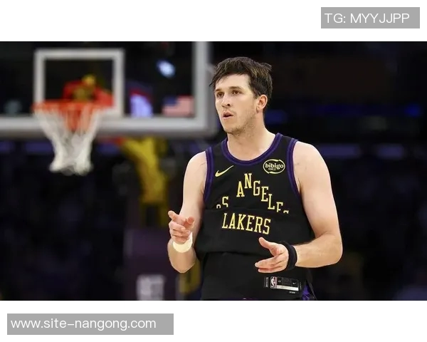 雷迪克点评黄蜂对湖人表现出色强调低位防守问题亟待解决